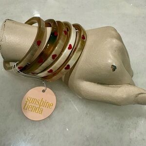 Sunshine Tienda Brown and Red Heart Bracelet Set XS